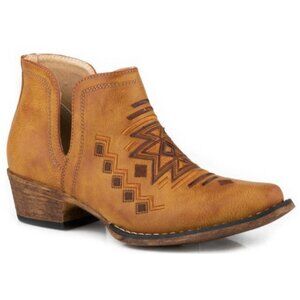 NEW Women’s Roper Tan Ankle Boot - Cowgirl style